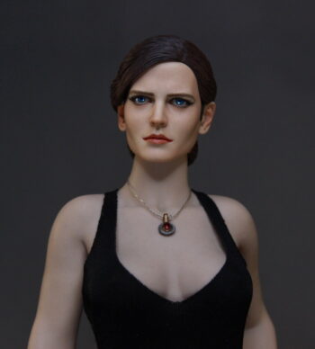 007 casino royale Vesper Lynd (Eva Green) painted head 150 USD (deposit 65 USD) - Image 5